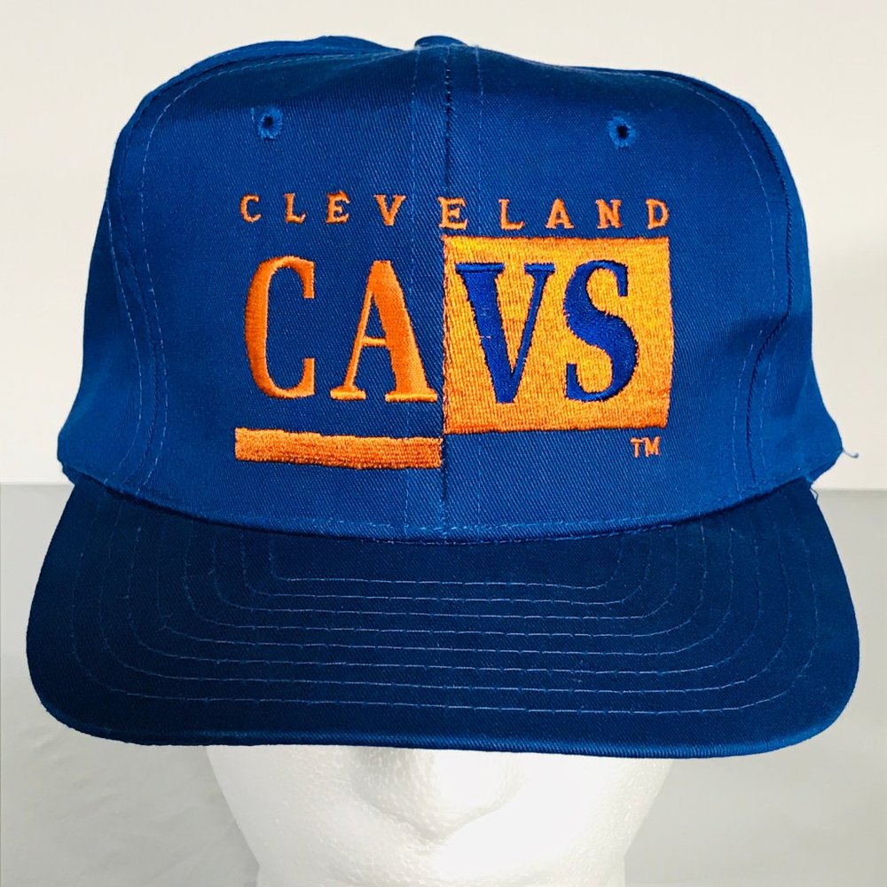 VTG Cleveland Cavaliers Men's Snapback Hat